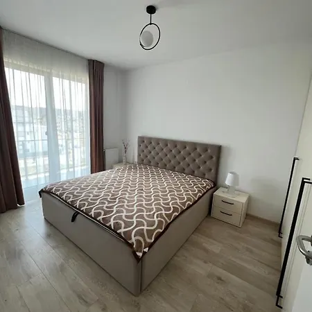 Ozone Ambiance 3 * בראשוב
